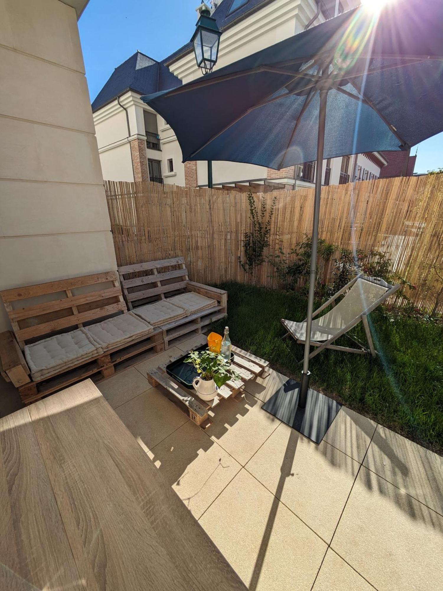 Appartement De Standing Avec Jardin Clamart Exteriör bild