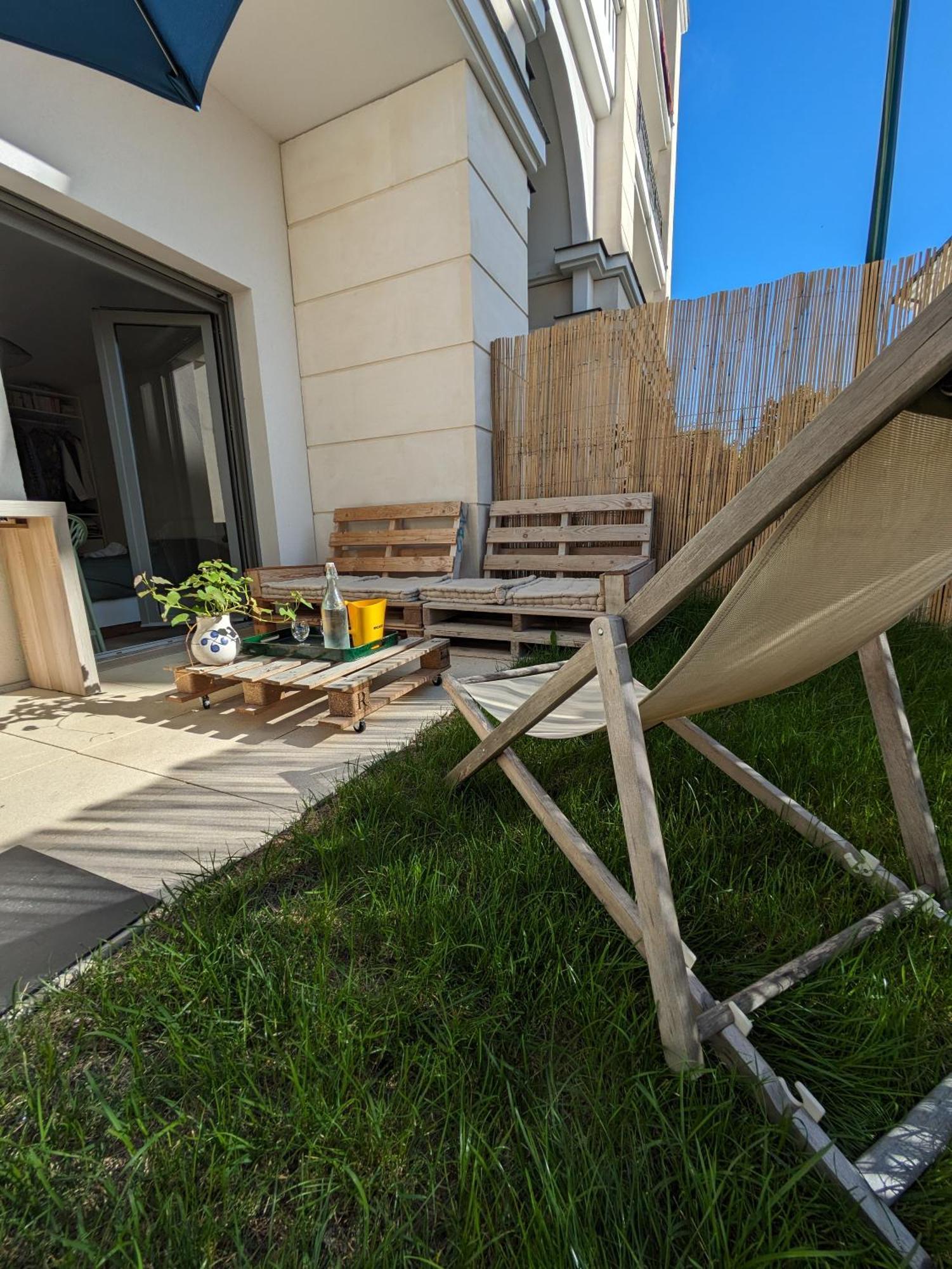 Appartement De Standing Avec Jardin Clamart Exteriör bild